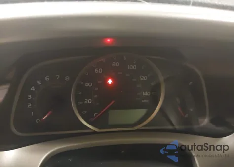 2014 Toyota Rav4 Le z USA, uszkodzony, nr VIN 2T3BFREV4EW147439